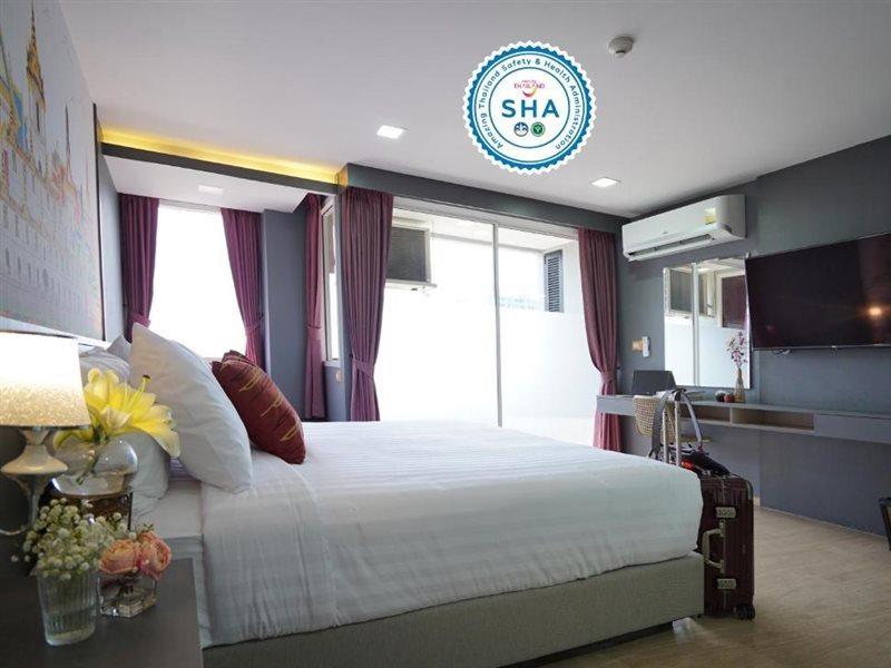 The Qube Fifty Hotel Bangkok Exteriör bild