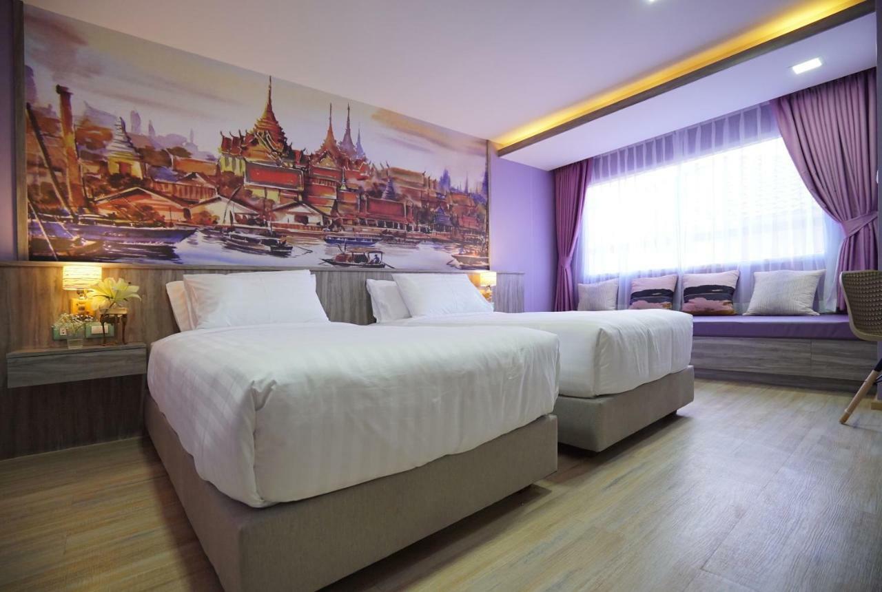 The Qube Fifty Hotel Bangkok Rum bild